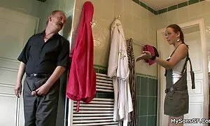 ویدئوی پورنو - سن كانال سكسي تلكرام مجبور به لیسیدن