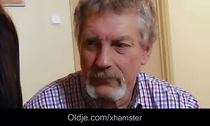 ویدئوی پورنو - رانندگی در حاشیه برای لینک کانالهای سکسی تلگرام آشنایی تصادفی مورد انتقاد قرار